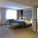 克兰兹公园酒店 4*