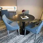 克兰兹公园酒店 4* 锡格堡