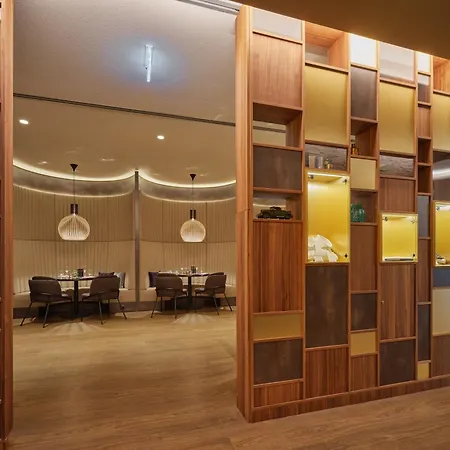 فندق Kranz Parkhotel 4*