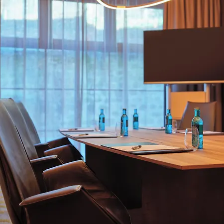 Kranz Parkhotel Отель Зигбург