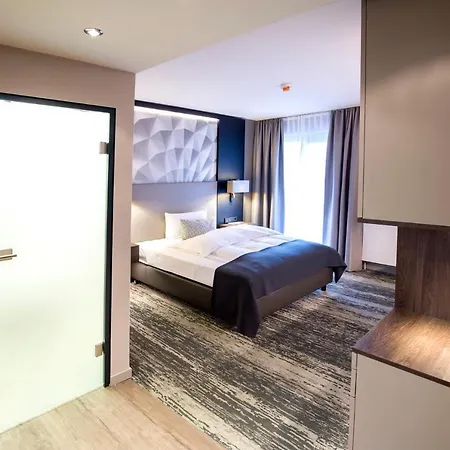 Kranz Parkhotel سيغبورغ