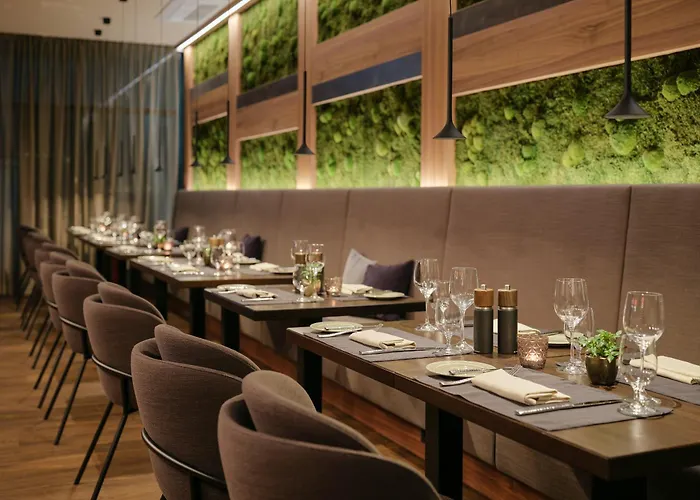 Kranz Parkhotel فندق 4*