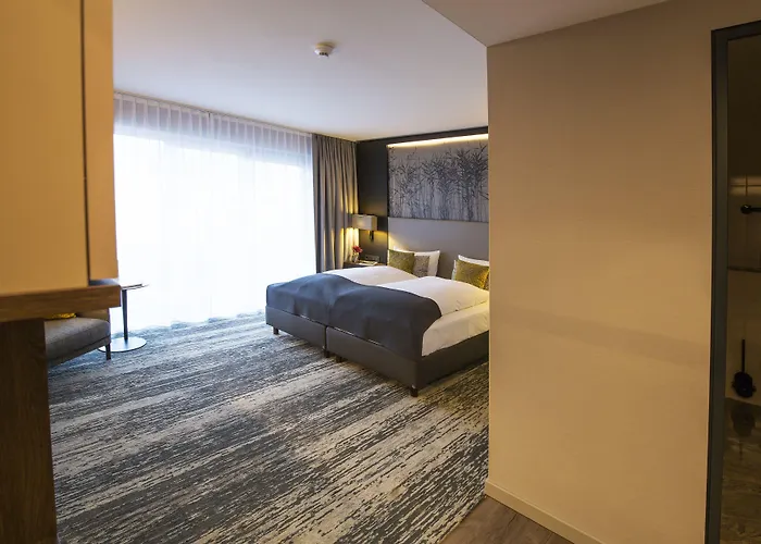 فندق Kranz Parkhotel 4*