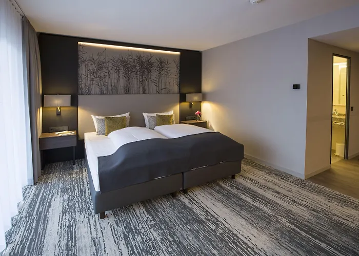 فندق Kranz Parkhotel 4*