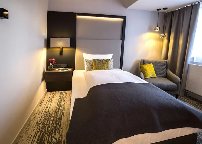 Kranz Parkhotel فندق سيغبورغ