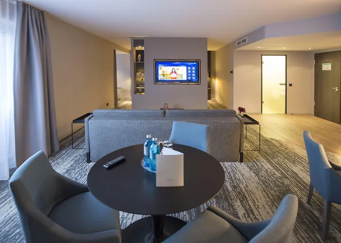 فندق Kranz Parkhotel سيغبورغ