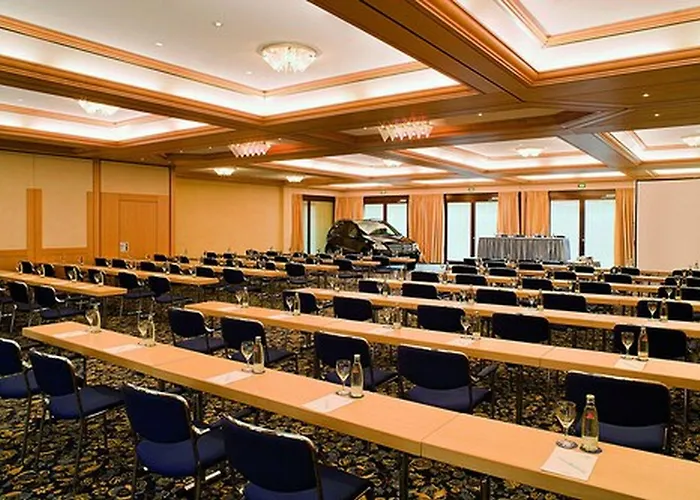 Kranz Parkhotel فندق 4*