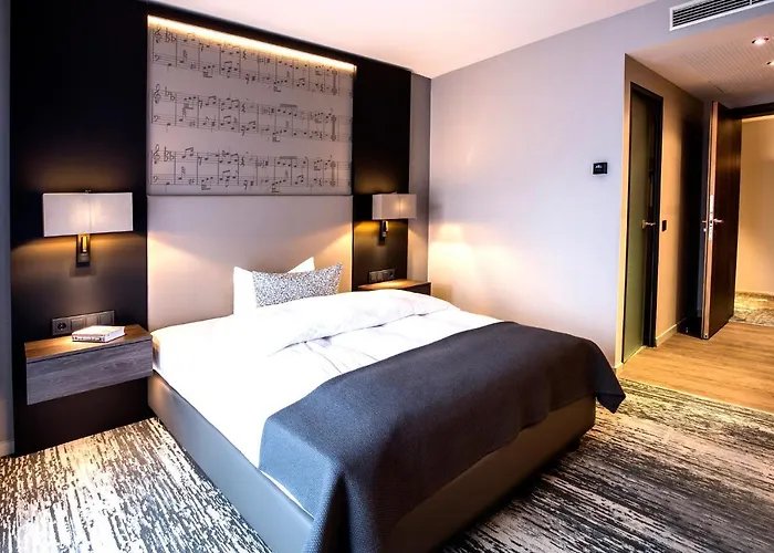 Kranz Parkhotel فندق 4*